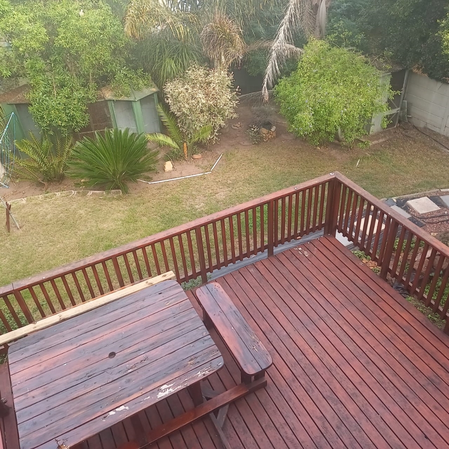 To Let 3 Bedroom Property for Rent in Reebok Western Cape